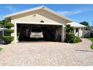 Real estate in Wilton Manors