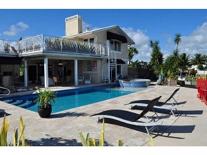Wilton Manors waterfront home for sale