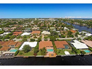 Waterfront luxury real estate Fort Lauderdale