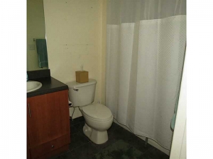 Bathroom Fort Lauderdale rental