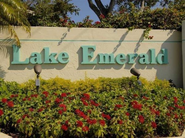 Lake Emerald condos for sale