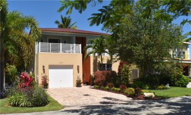Fort Lauderdale luxury home for sale